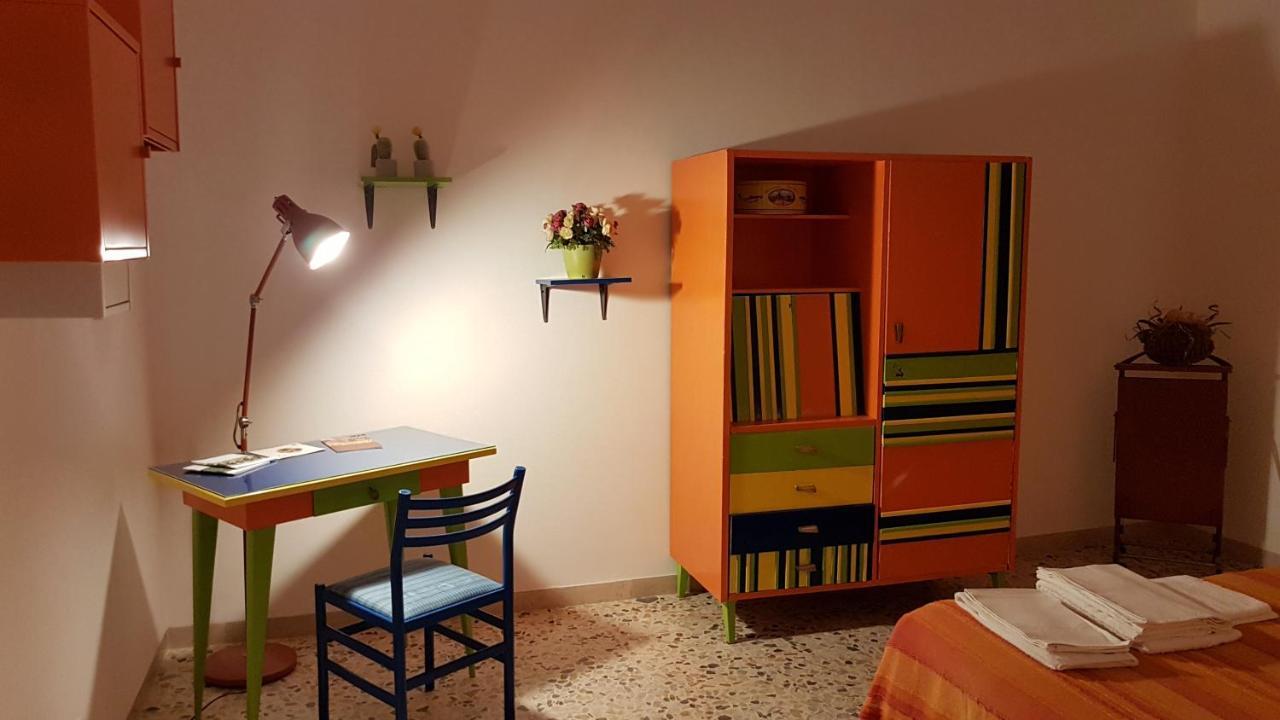 シエーナLa Casina Di Joアパートメント エクステリア 写真