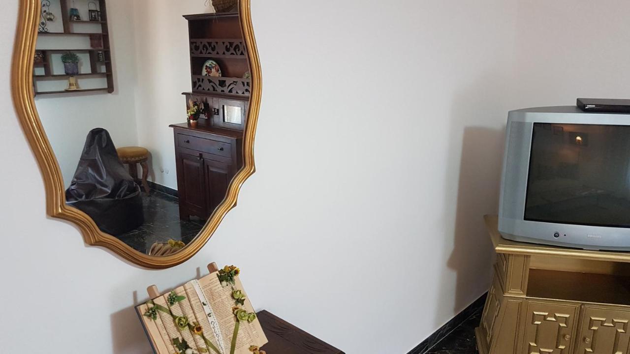 シエーナLa Casina Di Joアパートメント エクステリア 写真
